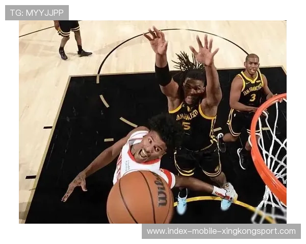 乌度卡怒喷球员不努力,全队沉默 乌度卡怒喷球员不努力,全队沉默