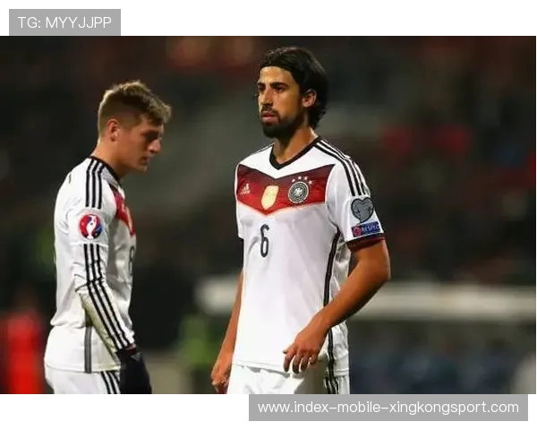 阿尔维斯边路助攻制造世纪配合