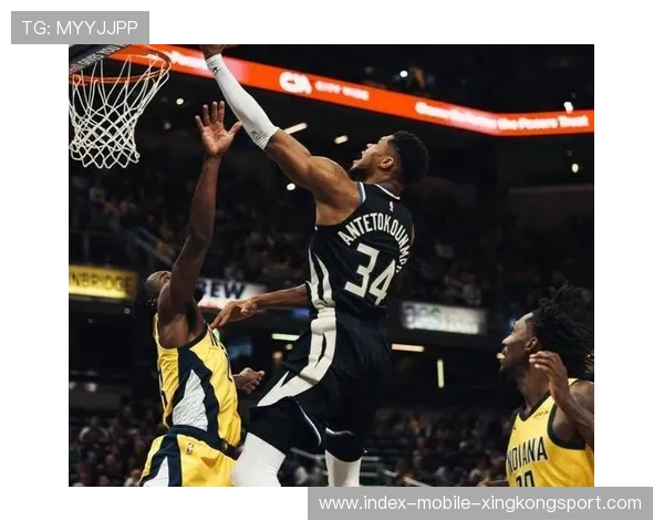 字母哥末段强攻完成绝杀,雄鹿全场掀起欢呼 字母哥末段强攻完成绝杀,雄鹿全场掀起欢呼