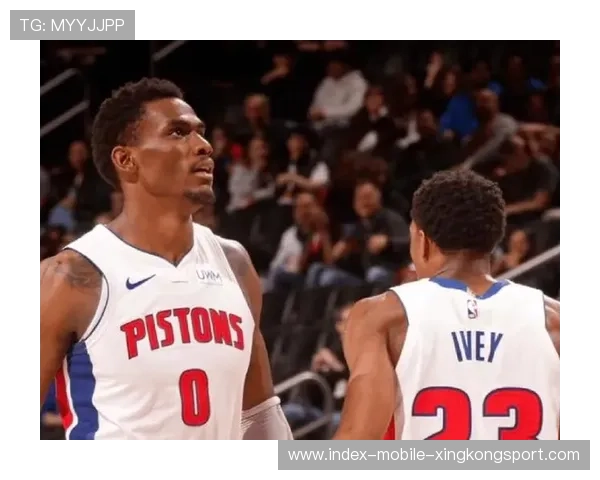 活塞靠艾维强势反打,底特律全队爆发