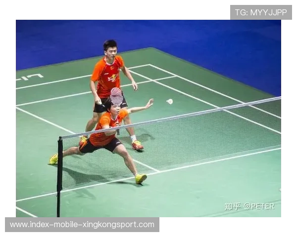 羽毛球混双网前连续封网抢下关键得分的实战秘籍 羽毛球混双网前连续封网抢下关键得分的实战秘籍